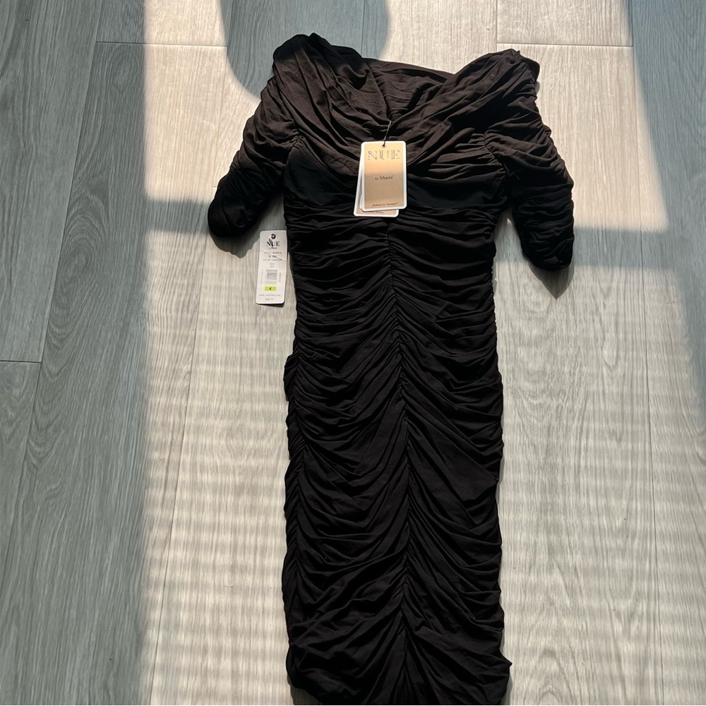 New NUE by Shani Body Architecture Black Ruched Sheath Dress Cocktail Sz 4